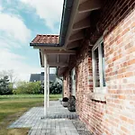 Loheide Modern Retreat *