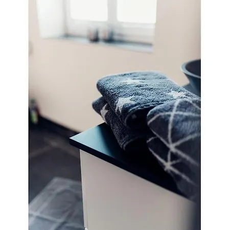 Loheide Modern Retreat