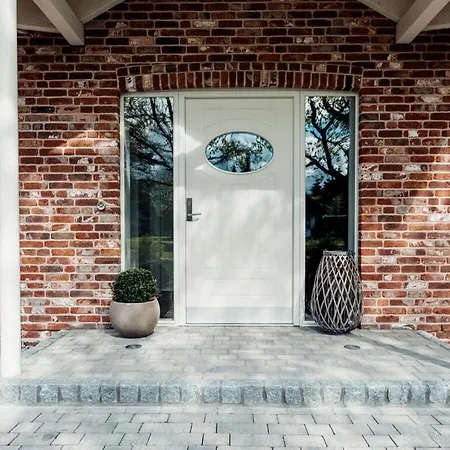 Loheide Modern Retreat *